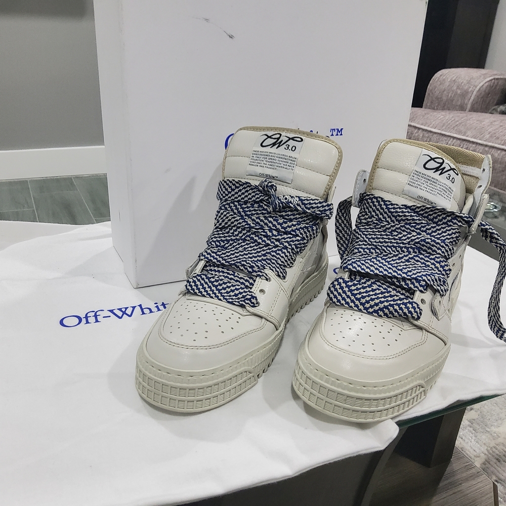 Off-White High-Top Sneakers with Blue Laces